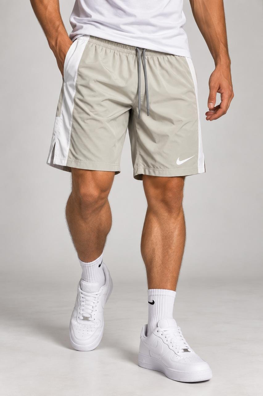 short elastano nike  beje